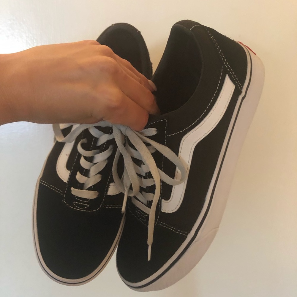 B&W Vans